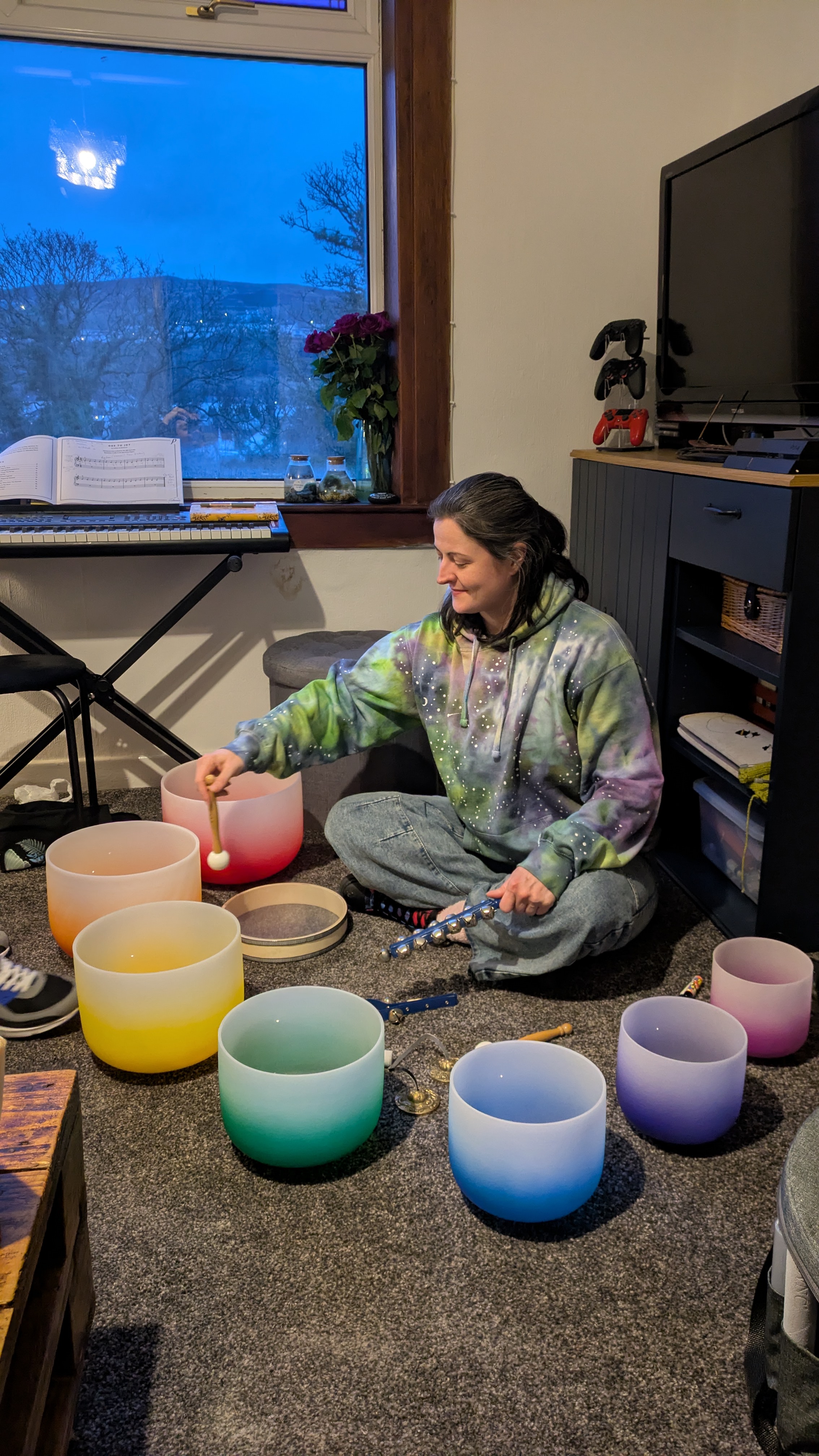 Sound bath session with singing bowls